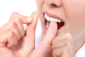 Why you should floss your teeth